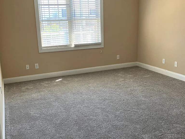 518 Northwynd Cir — Photo 16