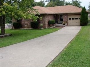 803 S 7th Ave, Ozark, MO 65721