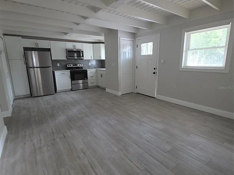 5101 Orange Ave N #B — Photo 5
