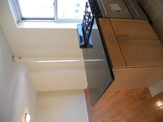 Rented by Vickers Realty | media 20