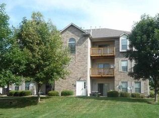 2857 Coral Ct, Coralville, IA 52241