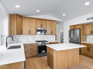 11328 E PETERSON Avenue, Mesa, AZ 85212