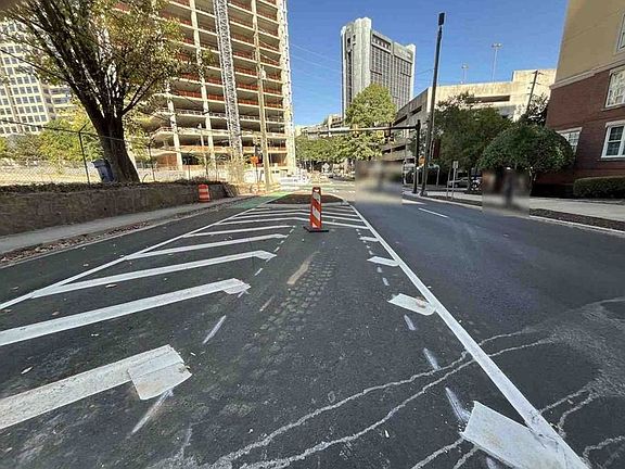 Exterior Neighborhood (street photo)