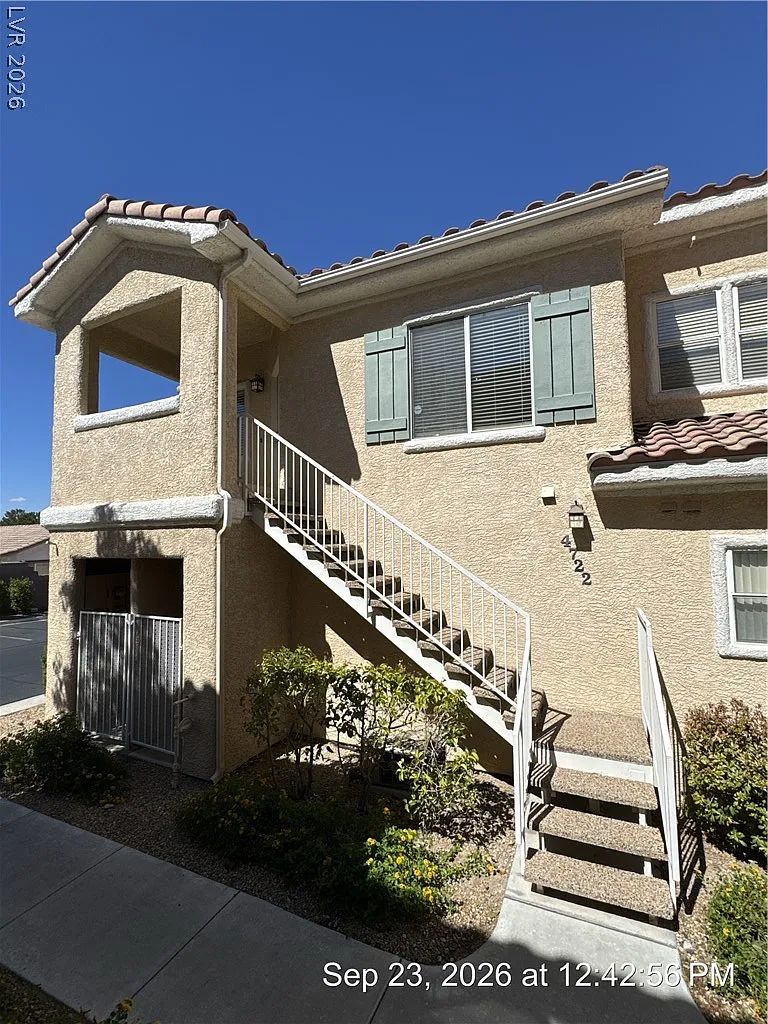 1 bed, 1.0 bath, 823 sqft, $1,595 — Photo 3