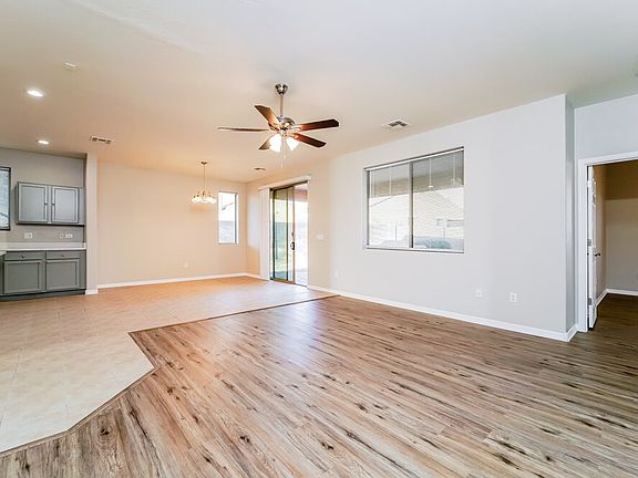 3rd image of 12646 N Greenberry Dr