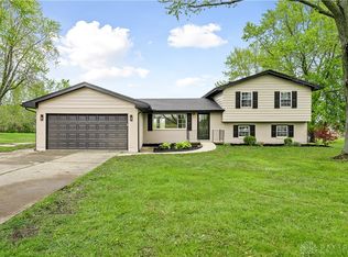 125 E Shoop Rd, Tipp City, OH 45371
