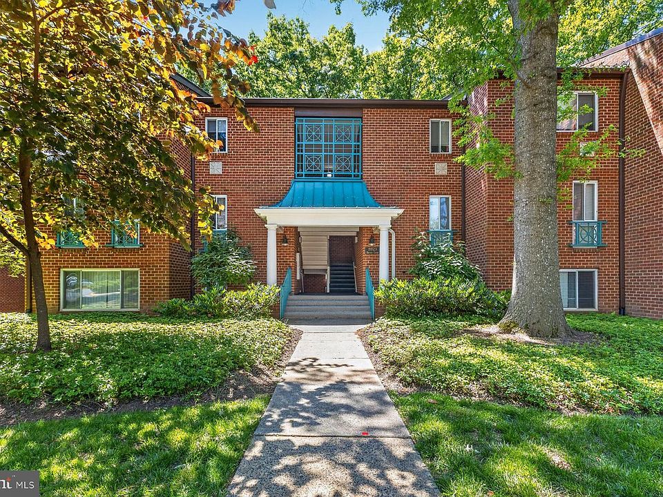 1st image of 11823 Breton Ct APT 1A
