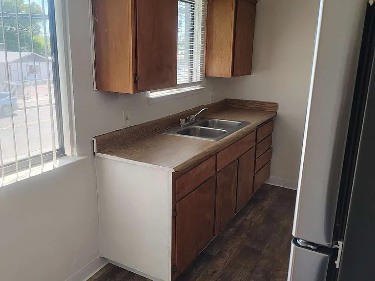 2125 North Ave #17 — Photo 18