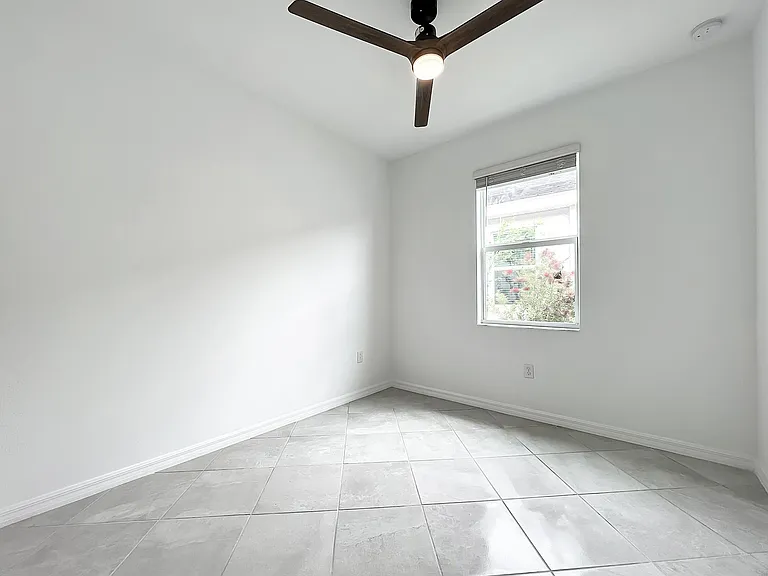 19120 Bordeaux Ct — Photo 20