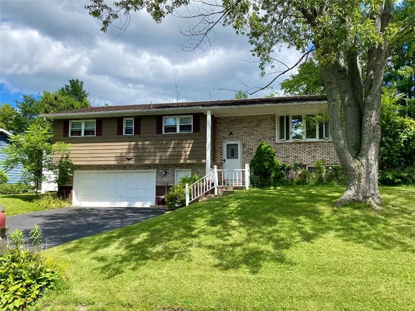 2472 Stephanie Ln, Binghamton, NY 13903