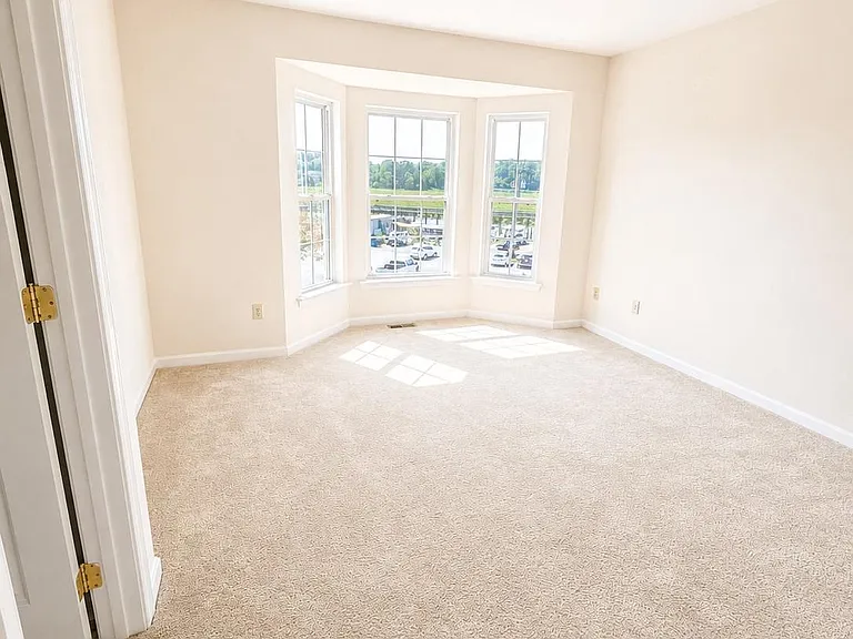 3637 Harbor Rd — Photo 6