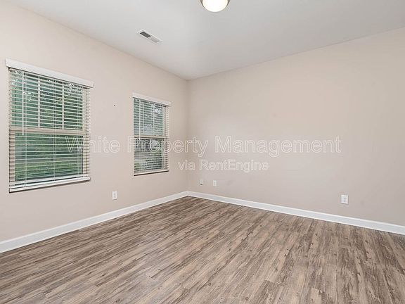 4th image of 8528 Pennegrove Cir