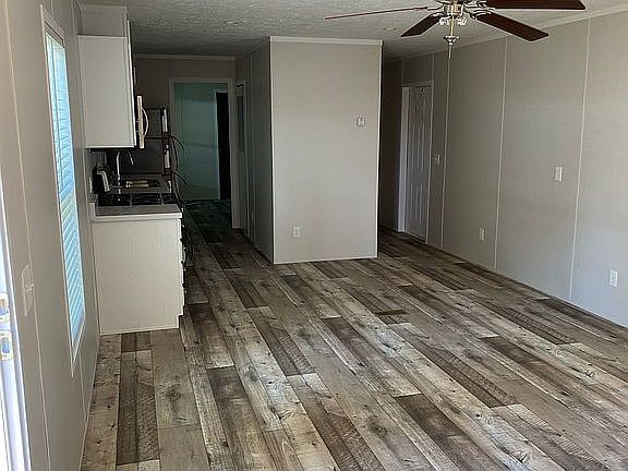 4th image of 314 Stone Dr