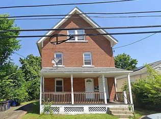 144 Burnham St #2, Hartford, CT 06112