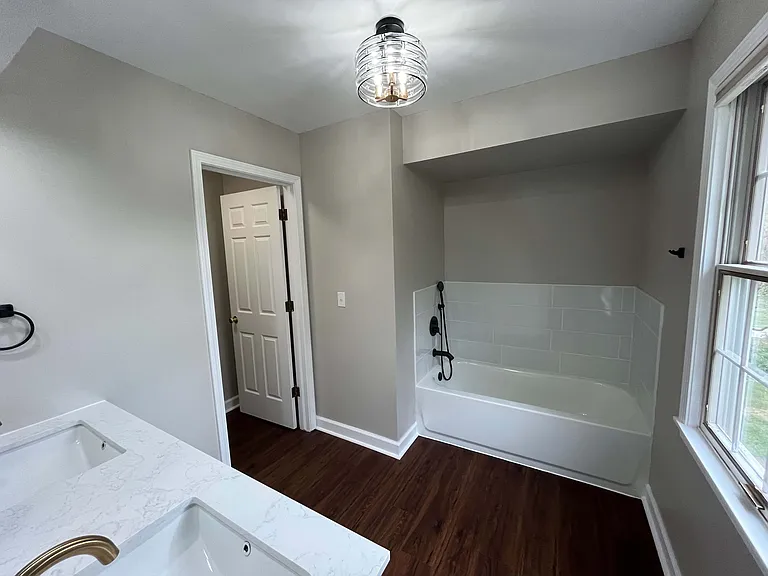 Primary bath