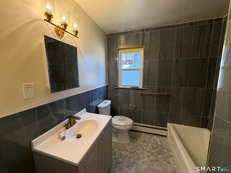 79 Rangely St — Photo 10
