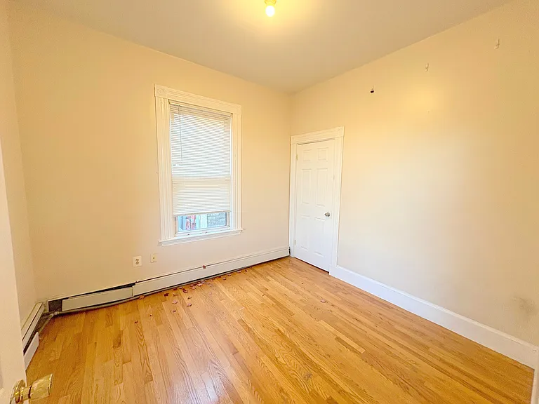 90 Norfolk St #8 — Photo 5