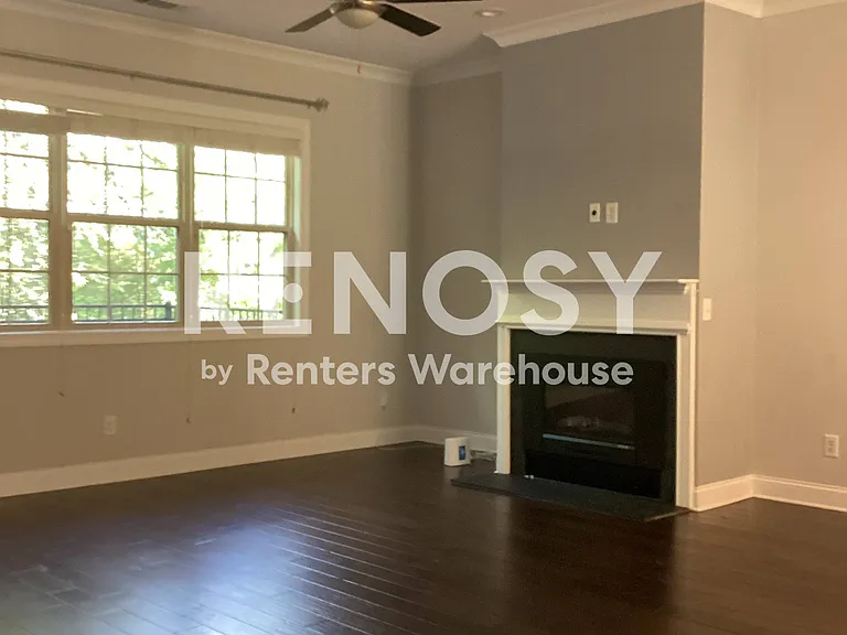 2422 Tenor Ln — Photo 35