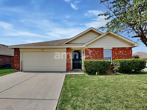 5533 Parkview Hills Ln, Fort Worth, TX 76179