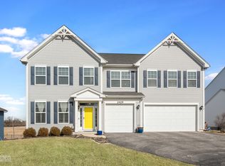 2429 River Hills Ln, Bolingbrook, IL 60490