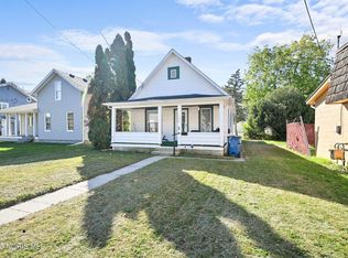 106 E Union St, Walbridge, OH 43465