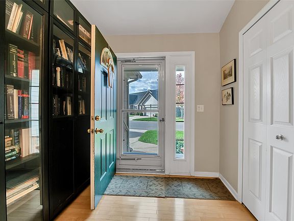 4th image of 23545 ASHLEY Drive