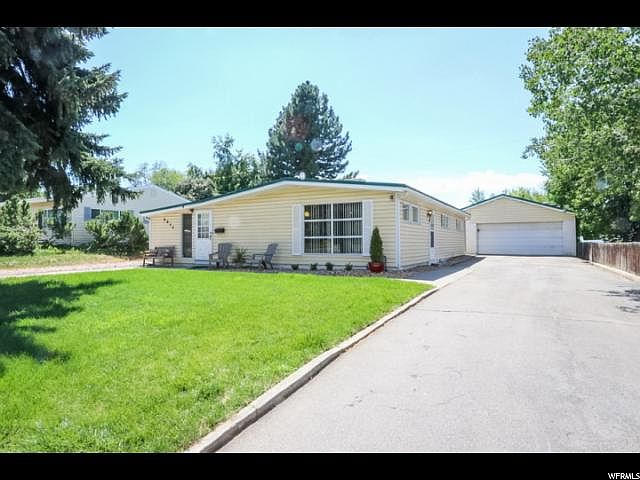 1st image of 6844 S Meadow Dr
