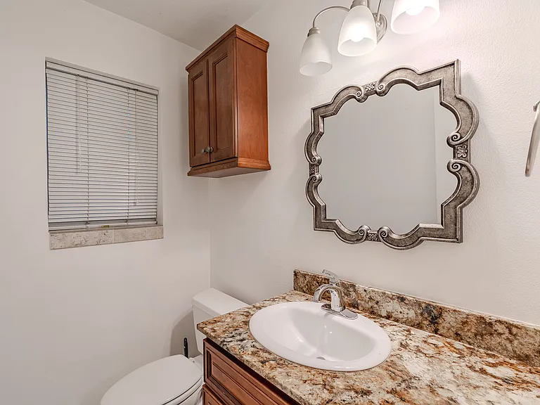 7021 Kingsbury Dr — Photo 16