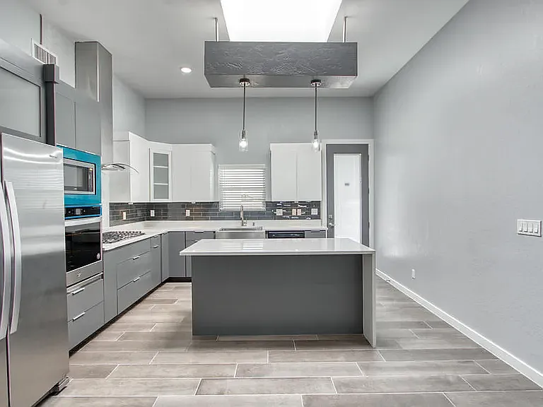 14885 Orsten Artis Ave — Photo 6