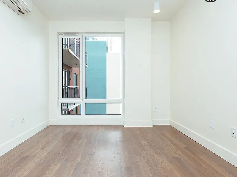 1068 Fulton St #7E — Photo 3