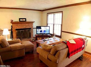 7 Riverview Ct, Suffolk, VA 23434