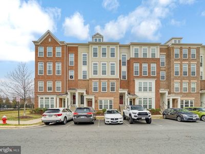 43611 Helmsdale Ter, Chantilly, VA, 20152