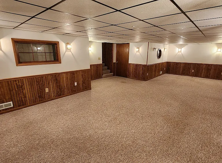 3 bedroom Ranch — Photo 19