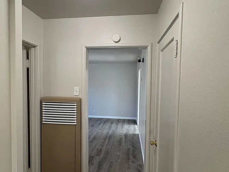 524 Carpenter St — Photo 3