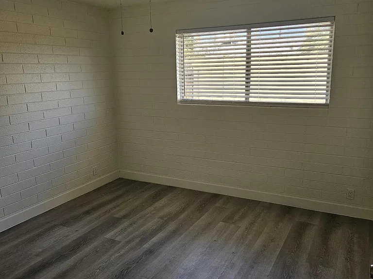 6043 N 23rd Ave #5A — Photo 14