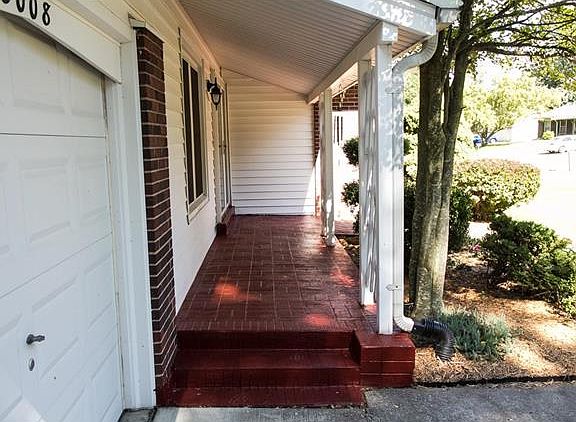 5th image of 3008 Westminster Dr