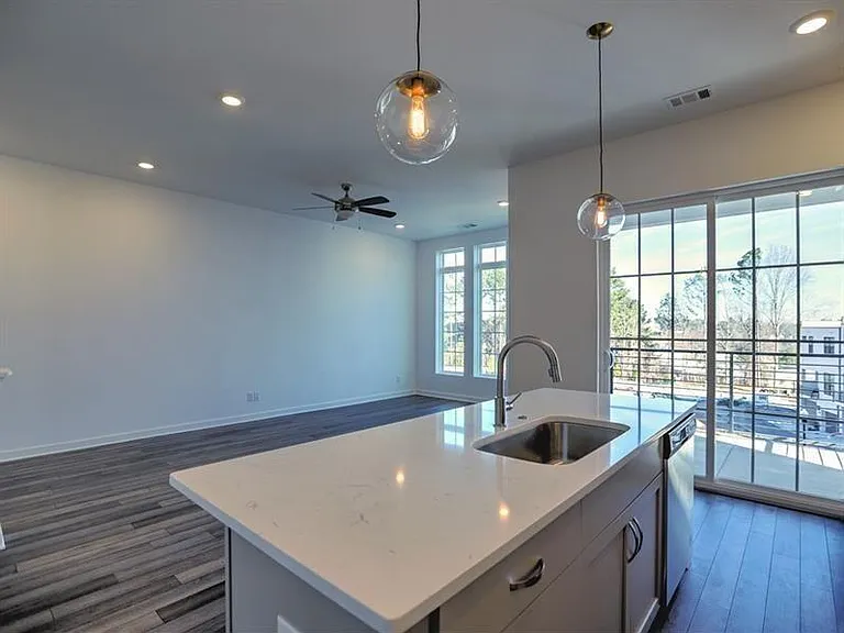 155 Devore Rd — Photo 18