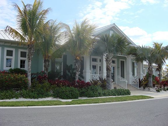 3rd image of 8571 Amberjack Cir Unit 303