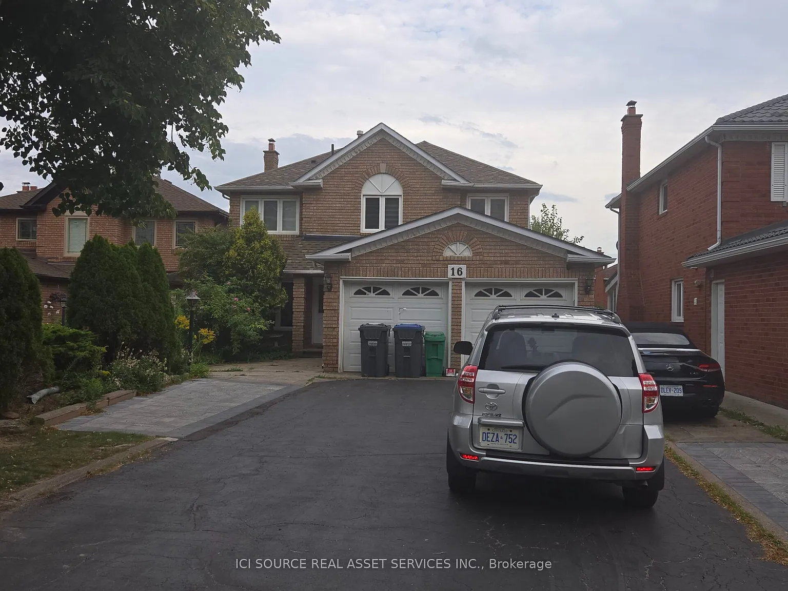 5 bed, $4,000 — Photo 1