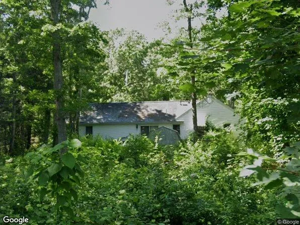 54 Briggs Ave, Plymouth, MA 02360