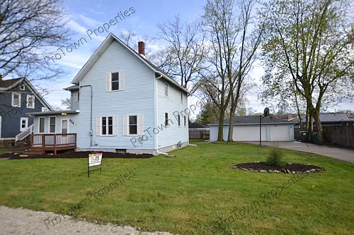 524 South St Photo 1