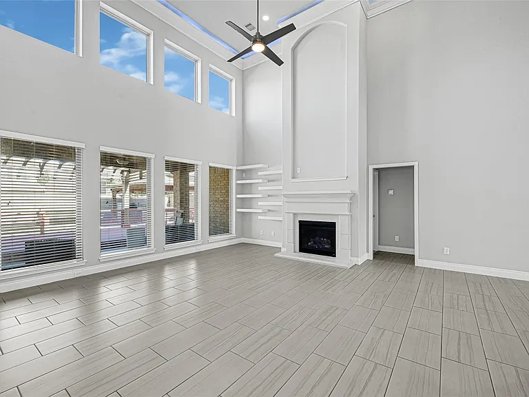 3430 Golden Cypress Ln — Photo 7