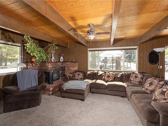 5th image of 237 W Fairway Blvd