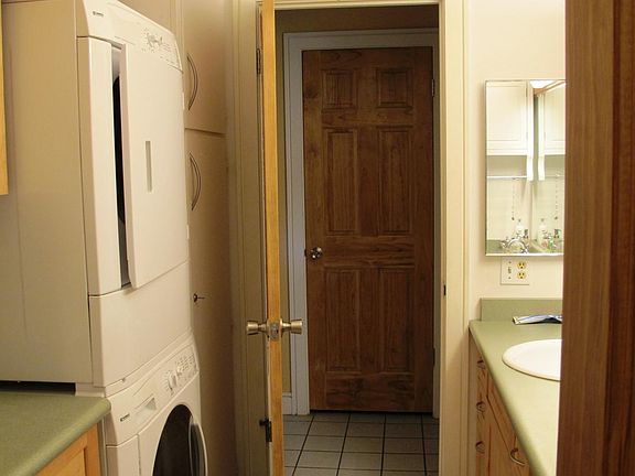 5th image of 4013 W Lake Creek Dr