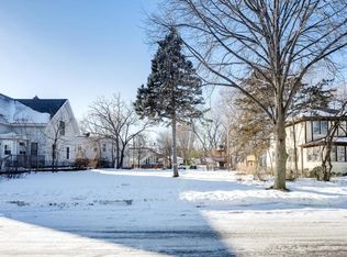 83 Douglas St, Saint Paul, MN 55102