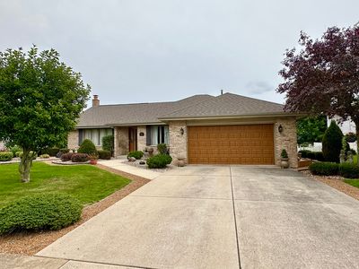 662 Columbia Dr, New Lenox, IL, 60451
