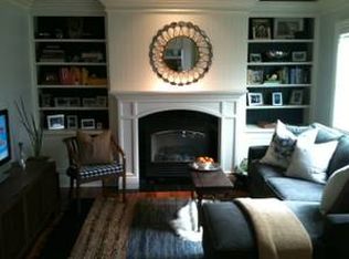 207 Rosebay Dr, Encinitas, CA 92024