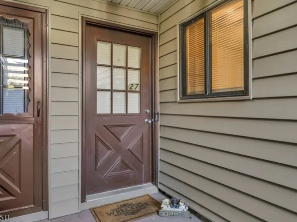 27 Overlook Dr, Union Twp., NJ 08809