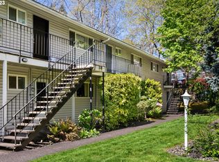 6835 SW Capitol Hill Rd APT 29, Portland, OR 97219