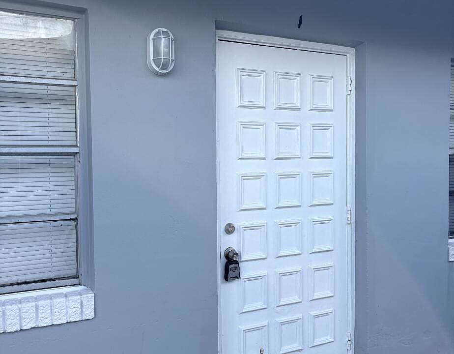 1st image of 4031 NW 30th Ter APT 1